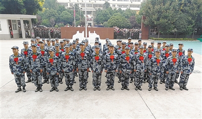 鲁山县举行2018年新兵入伍欢送大会