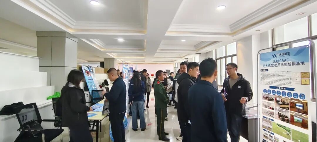 e5da7a46f0d11f22276171b639680bcd.jpg e5da7a46f0d11f22276171b639680bcd.jpg